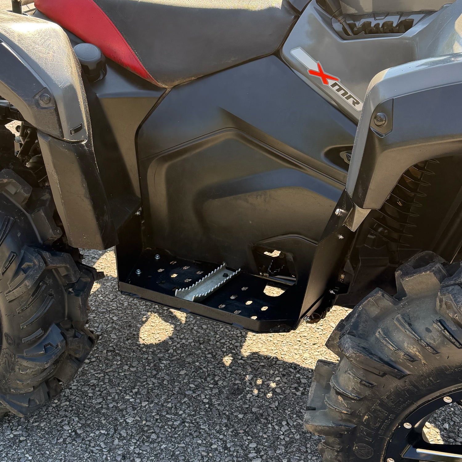 Can-Am Outlander Gen 3 high clearance footwells with textured black powder coat
