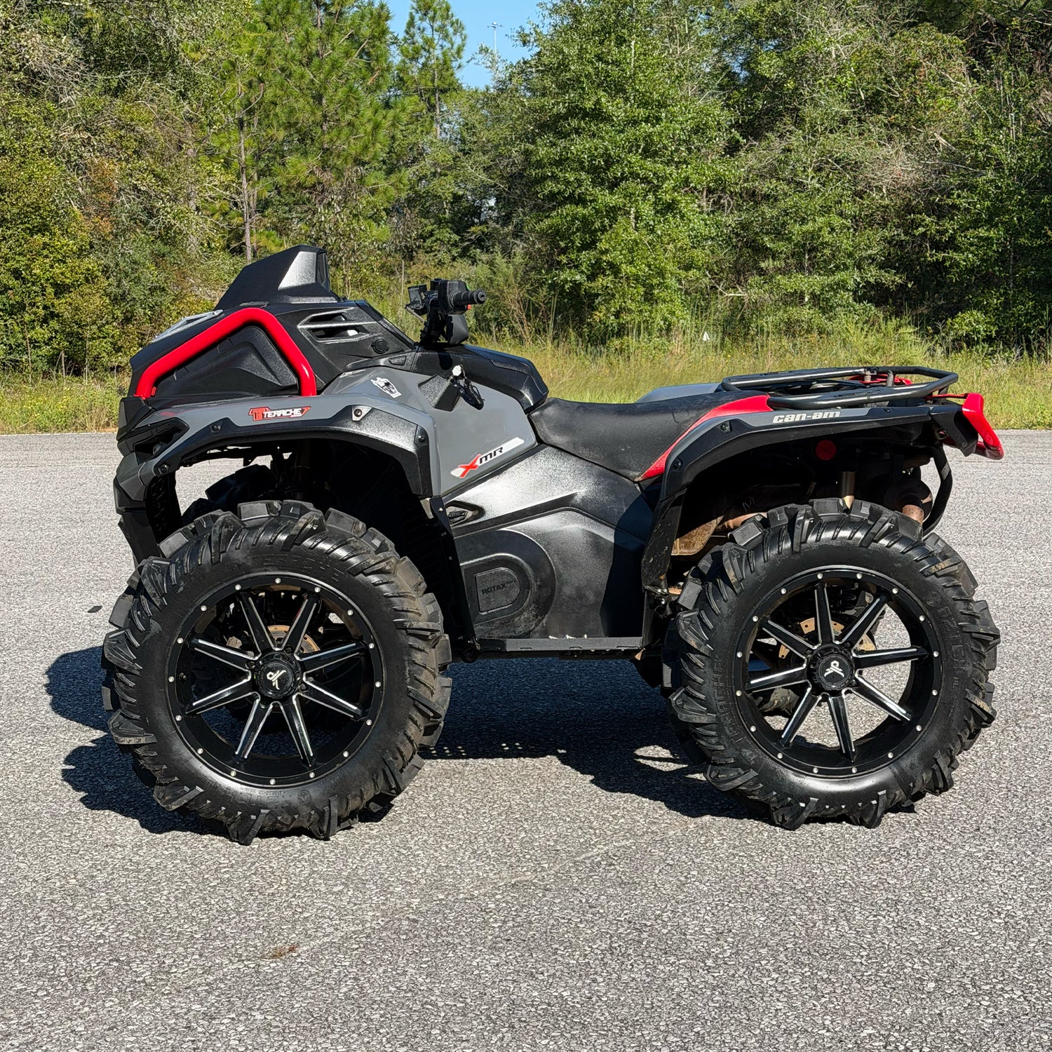 Heavy duty Can-Am Outlander Gen 3 floorboards designed to protect against mud and water