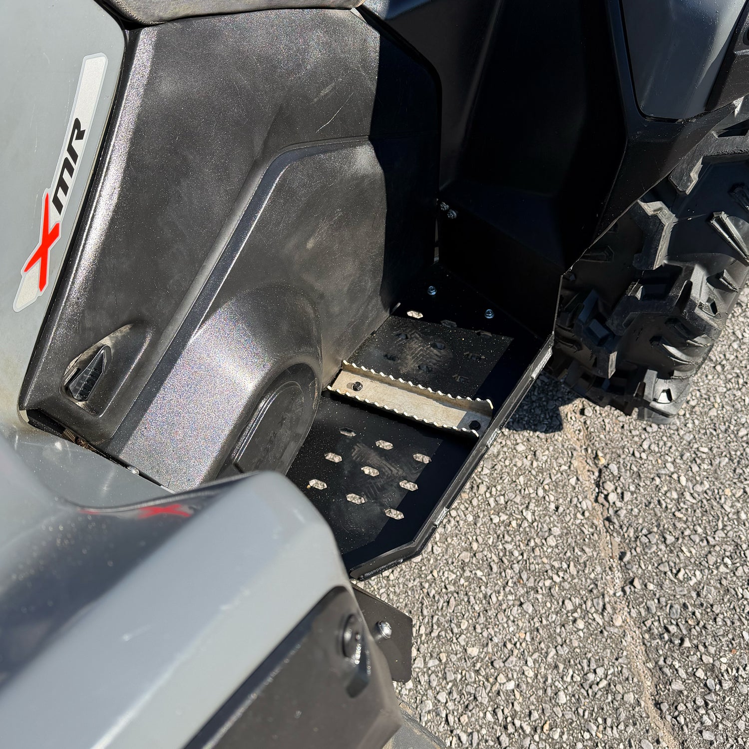 Can-Am Outlander Gen 3 aftermarket high clearance floorboard upgrade