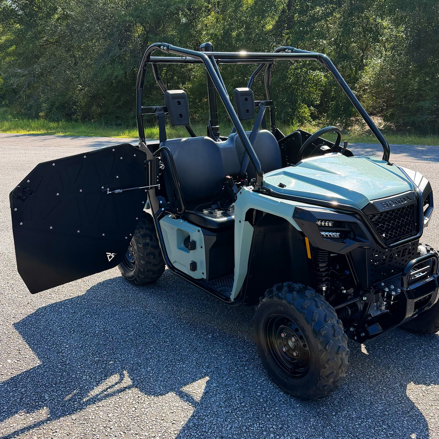 Honda Pioneer 520 metal doors for mud and debris protection